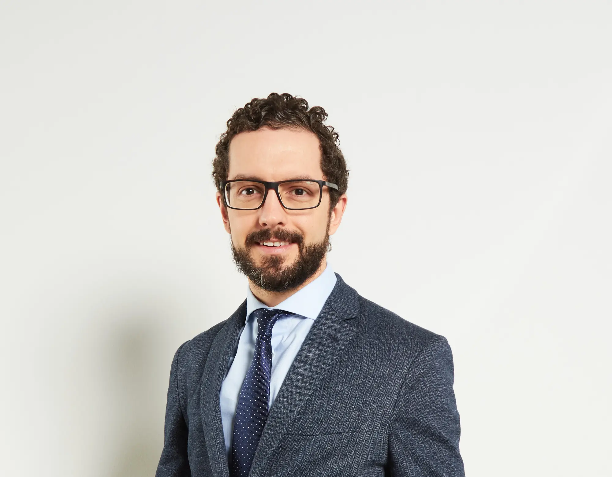 Dr. Fernando Caravaca-Fontán